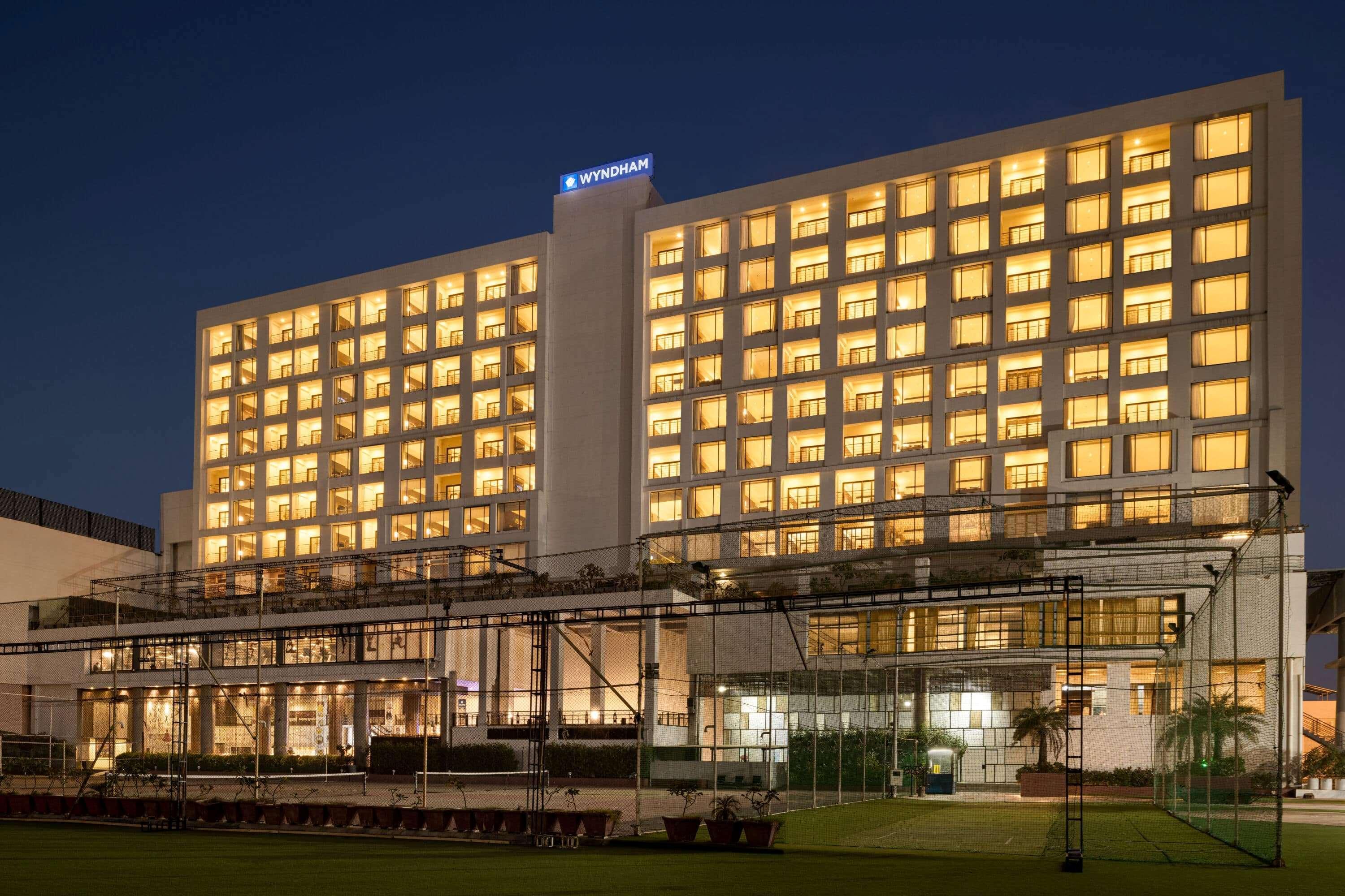 Hotel Wyndham Ahmedabad Shela Exterior foto